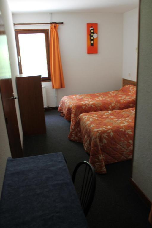 Hotel La Peupleraie Nampont-Saint-Martin Habitación foto